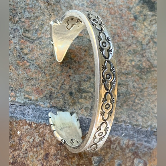 Aldrich Art Sterling Silver & Turquoise Arrow Cuff Bracelet - Picture 6 of 12